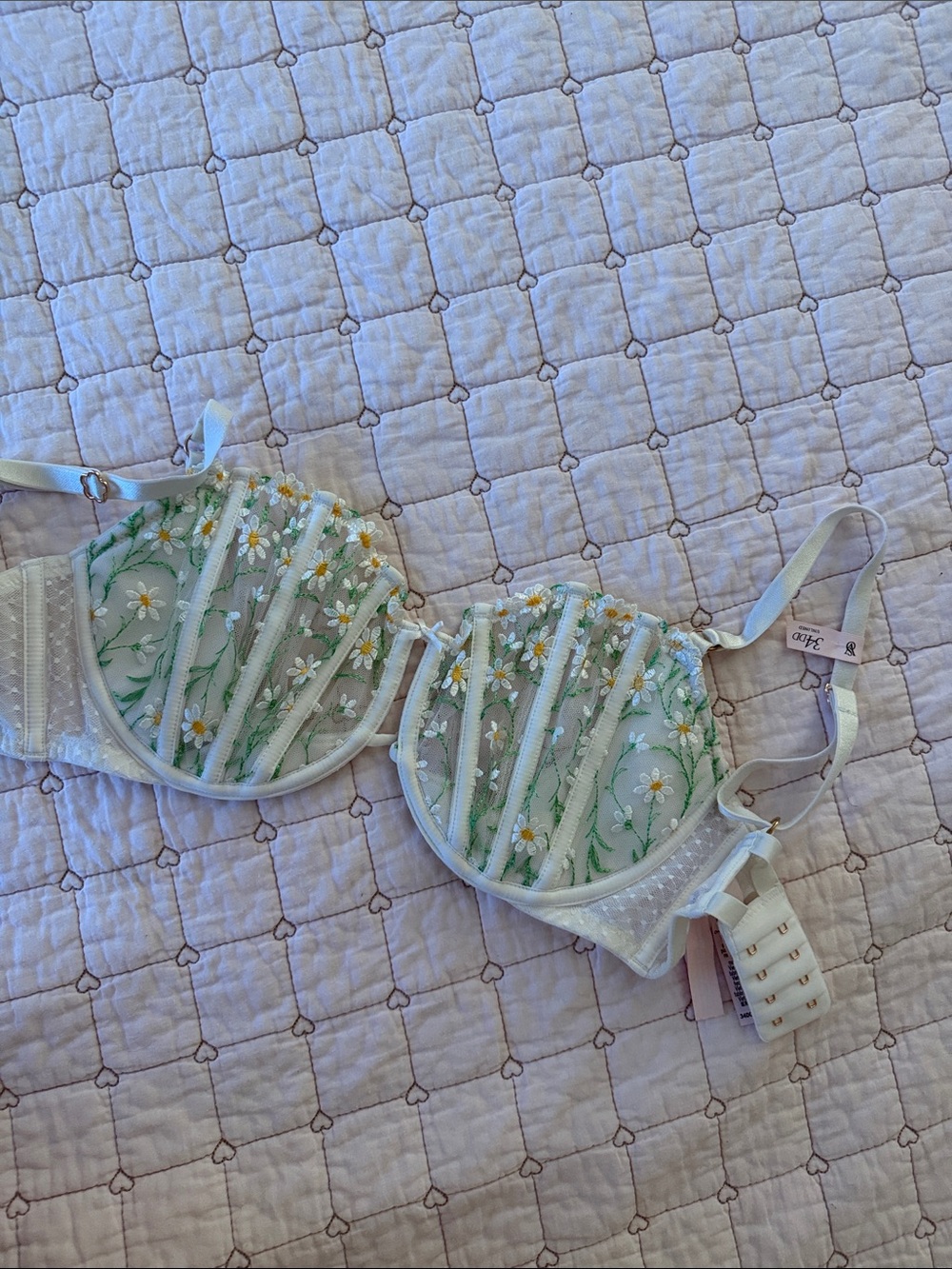 Victoria's Secret White Daisy Embroidered Balconette Bra